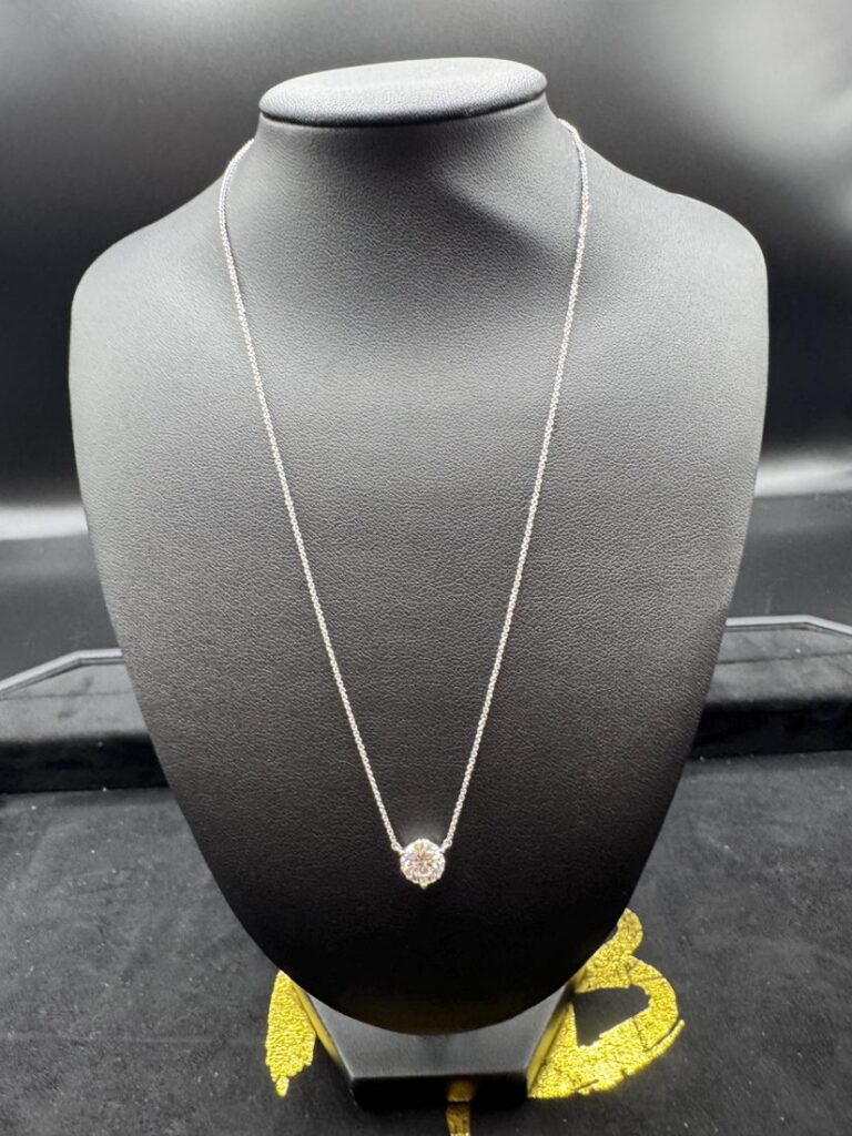 14ct White Gold Diamond Necklace (1.5ct Pendant)