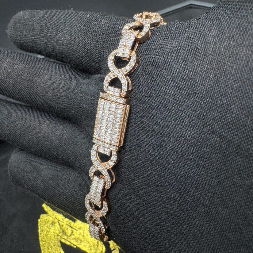 9ct Rose Gold Infinity Bracelet with Box Clasp, photographed by NTB Jewellers